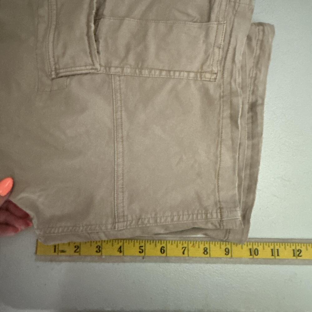 American Eagle Outfitters Cargo Shorts Mens 32 Beige Flex Adjustable Pockets - Picture 12 of 13